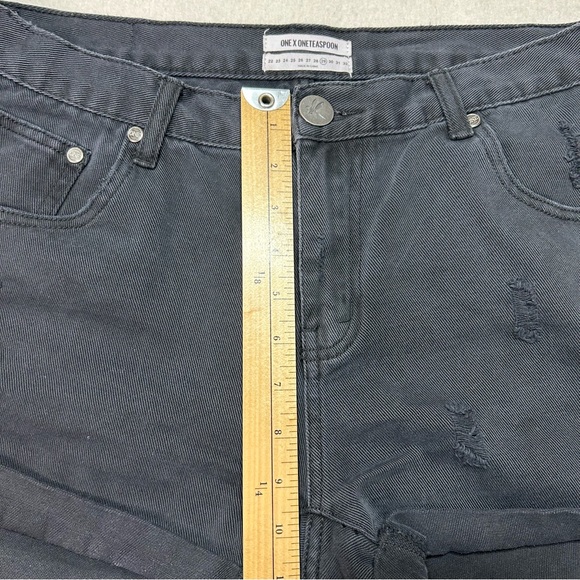 ONE BY ONE TEASPOON Womens Charger Denim Shorts Black Size 29 - Picture 10 of 11